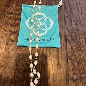 Kendra Scott necklace